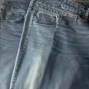 3 pairs of Universal Thread jeggings size 14